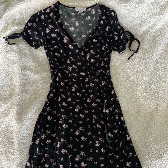 Wrap Dress - Picture 1 of 4
